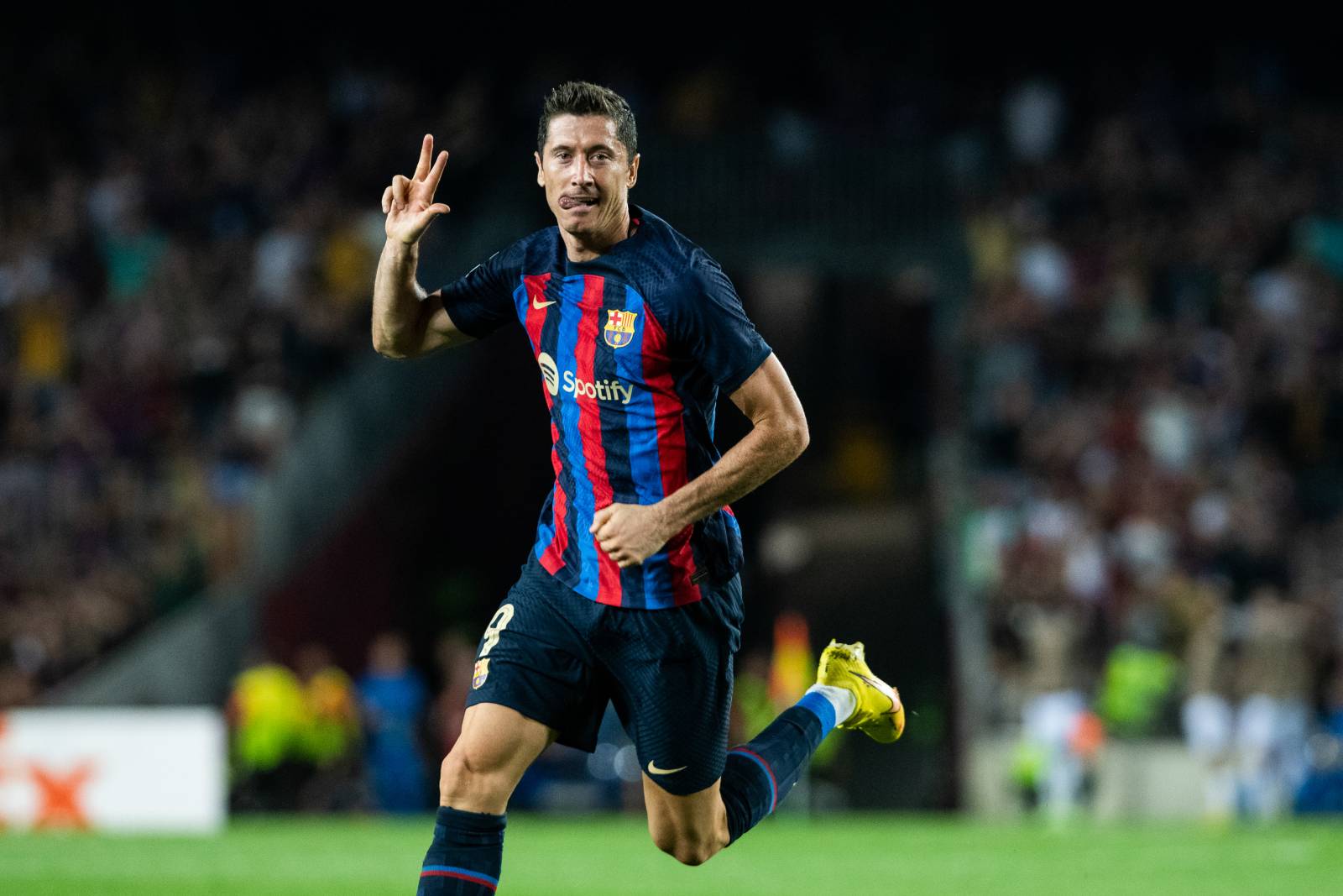 Левандовски будет играть ведущую роль в «Барселоне» при Флике