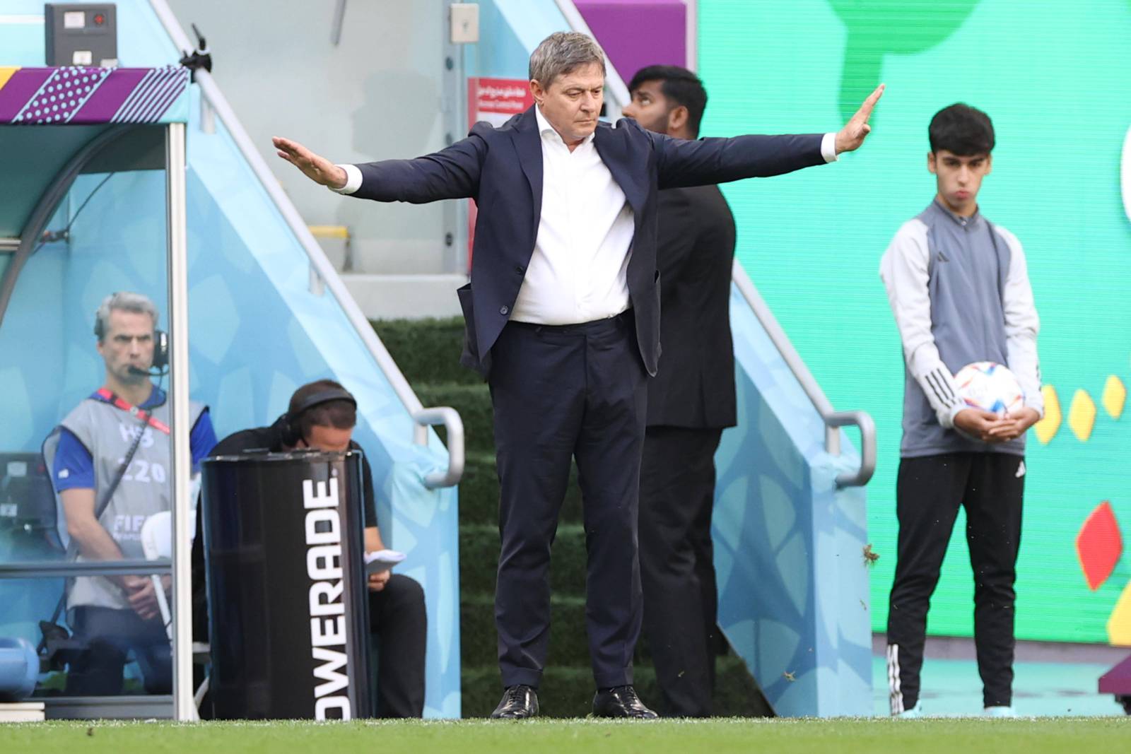 Деменко не считает Англию ярковыраженным фаворитом в матче с Сербией