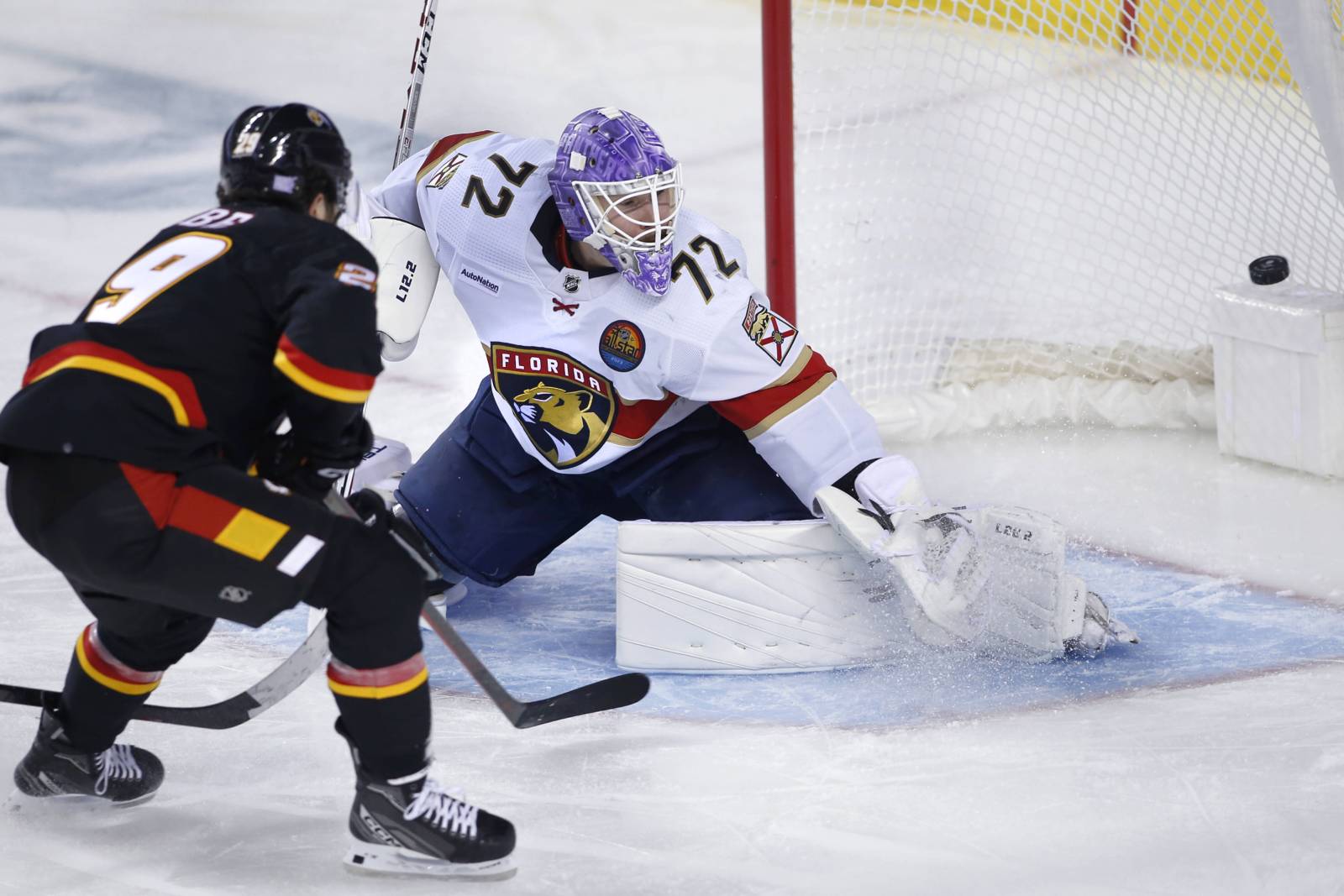 &laquo;Он даёт нам много энергии&raquo;: Форвард &laquo;Флориды&raquo; высказался об игре Бобровского