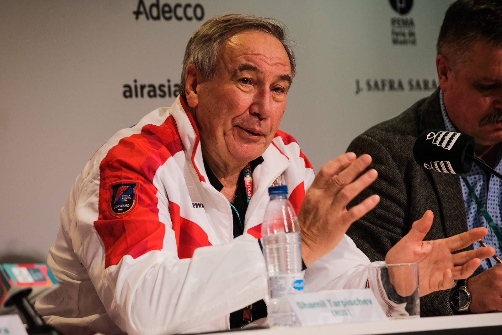 Тарпищев &mdash; о выступлении Андреевой и Шнайдер на Олимпиаде: &laquo;Никаких претензий к ним нет&raquo;