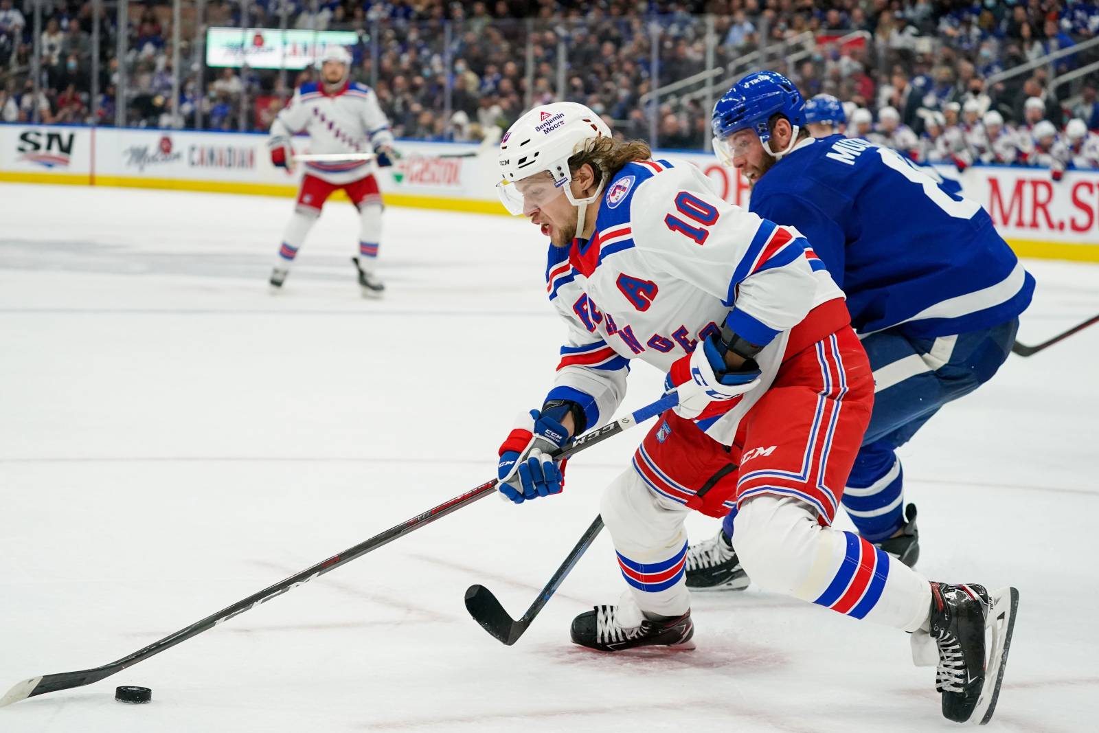 Панарин получил травму в предсезонном матче с «Айлендерс»