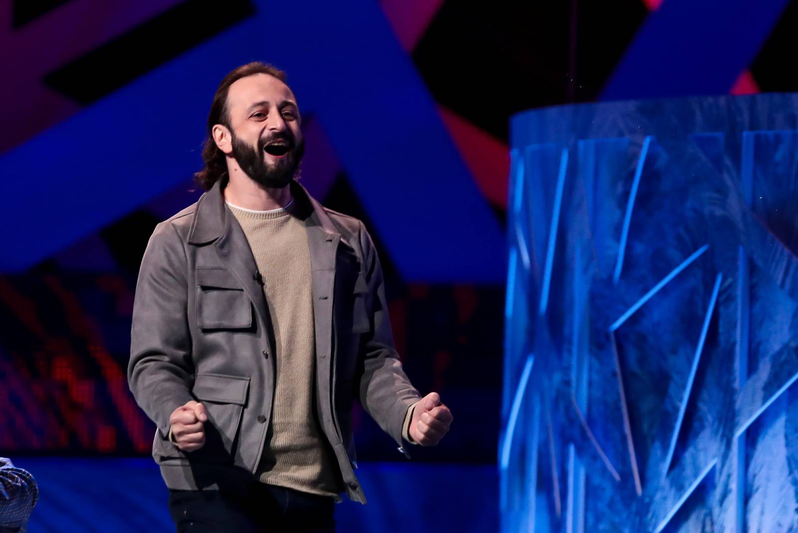 Авербух рассказал, почему Медведева сменит Загитову в качестве ведущей шоу «Ледниковый период»