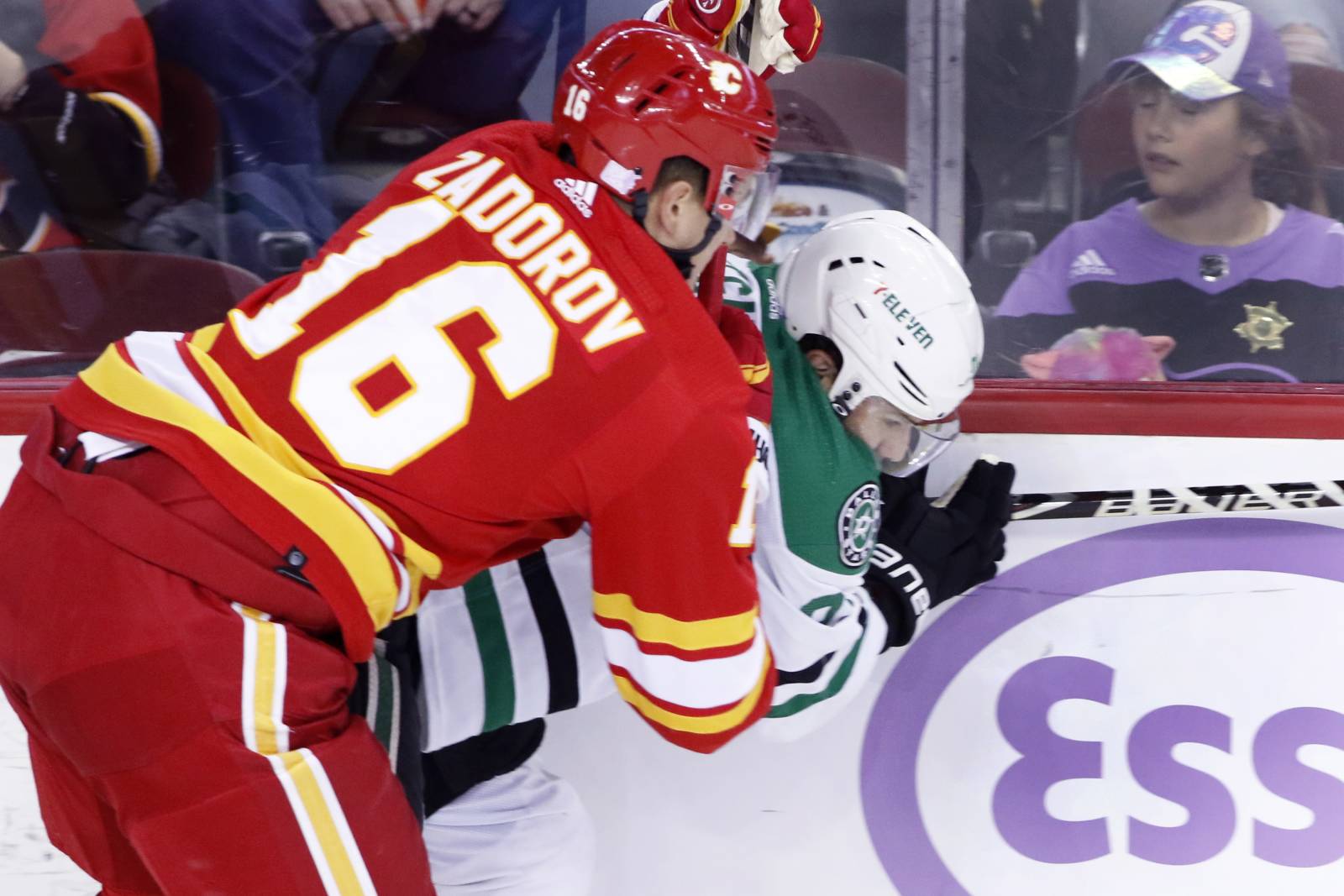 Ассист Задорова не спас &laquo;Бостон&raquo; от поражения в предсезонном матче с &laquo;Лос-Анджелесом&raquo;