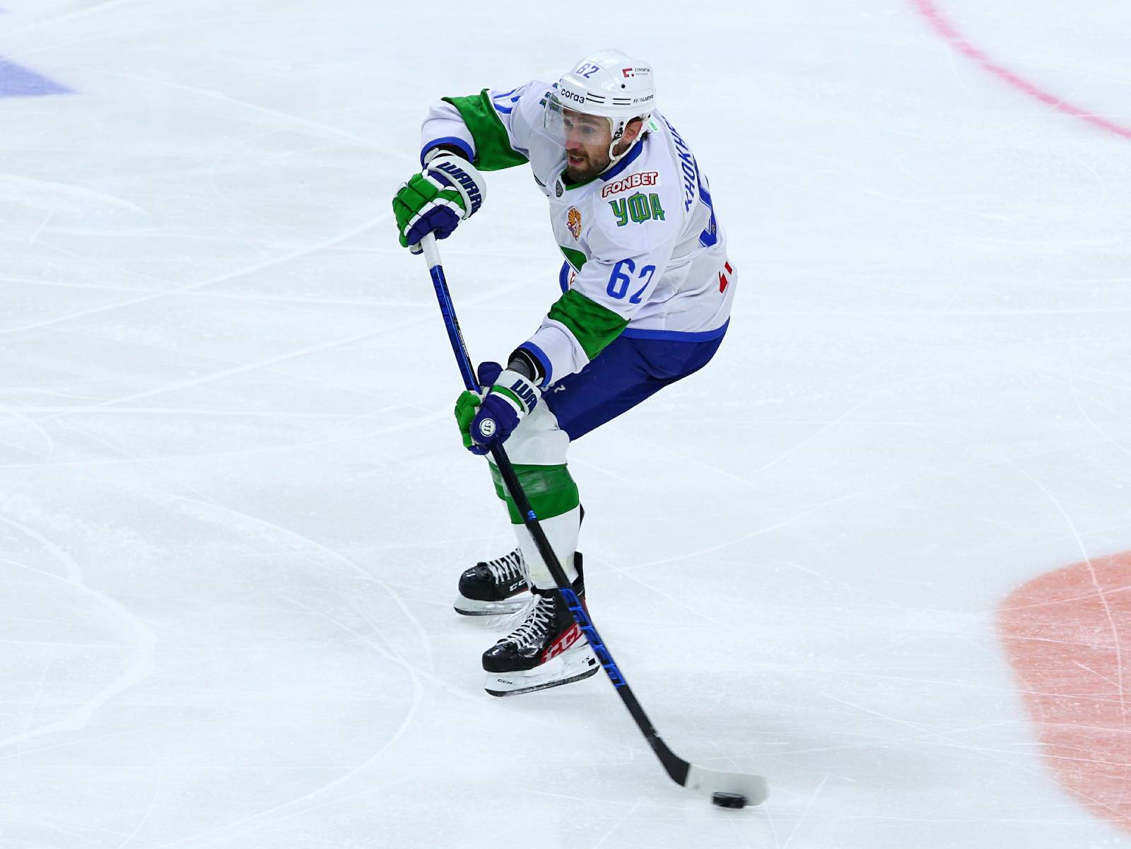 Форвард Хохряков вернулся в «Салават Юлаев»